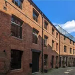 Blayds Yard Holiday home *