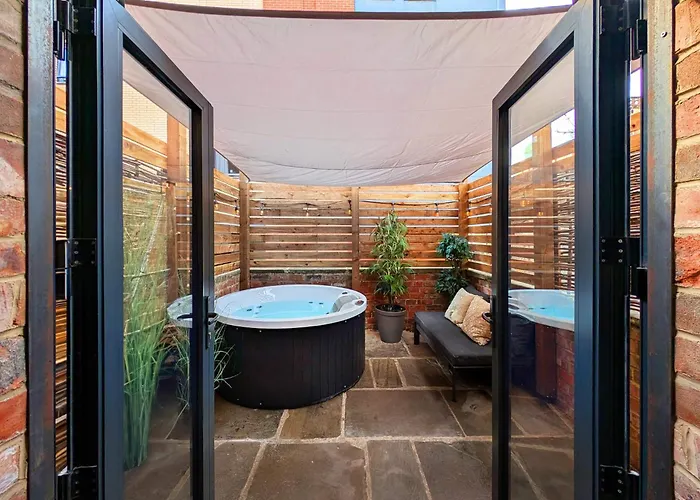 Blayds Yard Holiday home