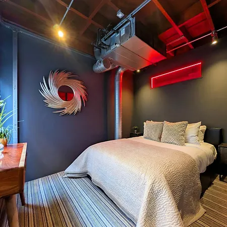 Blayds Yard Holiday home *